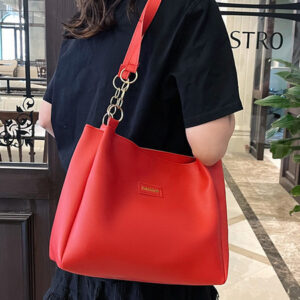 Premium Soft PU Leather Women Shoulder Bag – Golden Chain Strap | Large Capacity | Daily & Office Use